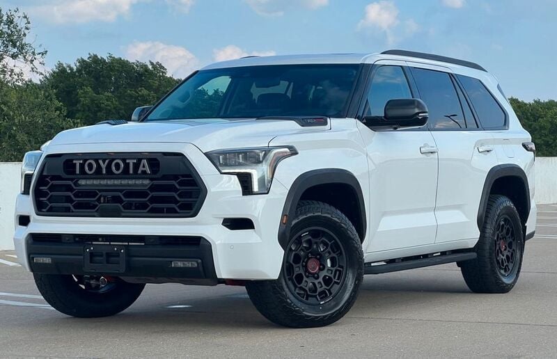 Weiß Neu 2024 Toyota Sequoia SUV | 83.000 € - Bild 1/4