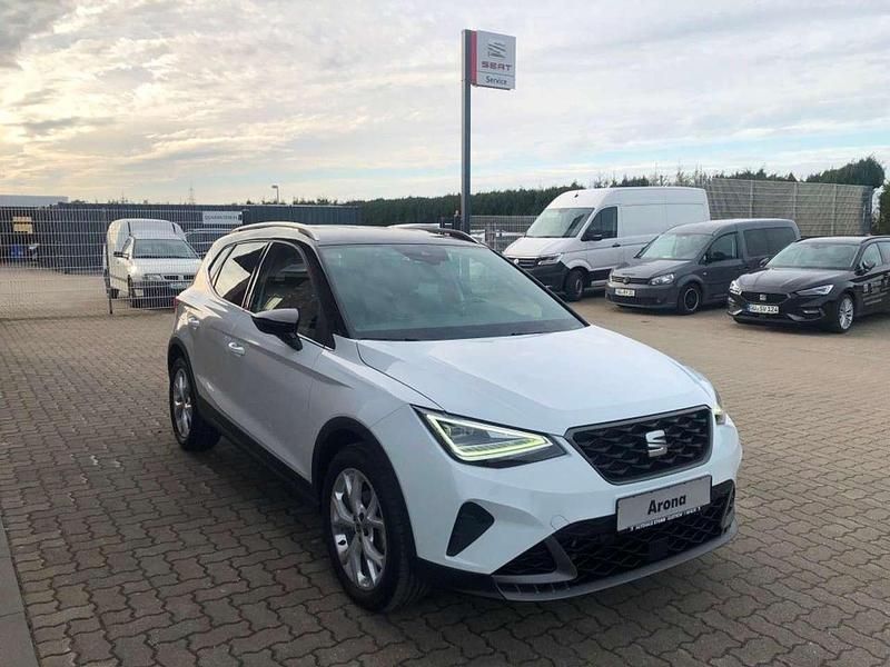 Gebraucht Seat Arona FR 116 PS (85 kW) 2024 "nevada" weiss SUV