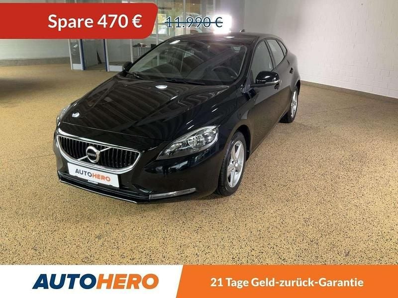 Black stone Gebraucht 2016 Volvo V40 Kinetic Kombi | 11.520 € (Fairer Preis) - Bild 1/3