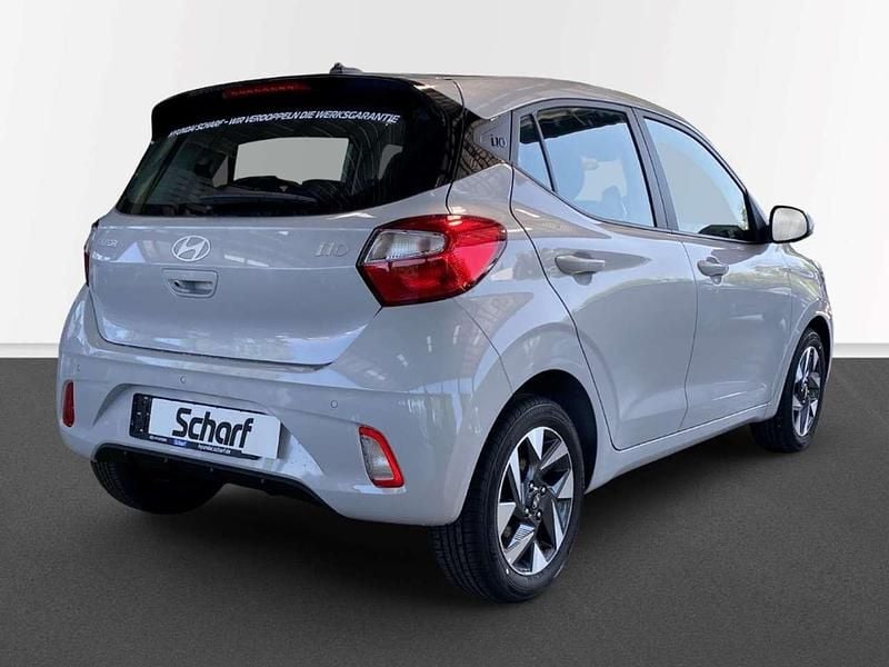 Gebraucht Hyundai i10 Trend 63 PS (46 kW) 2025 Grau Kleinwagen