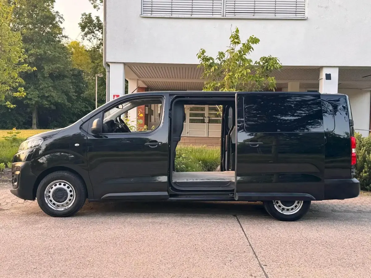 Gebraucht Citroën Jumpy 177 PS (130 kW) 2019 Schwarz Van / Kleinbus