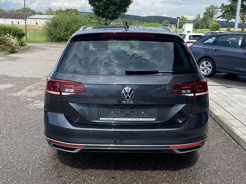 Gebraucht VW Passat Active 218 PS (160 kW) 2021 Grau Kombi