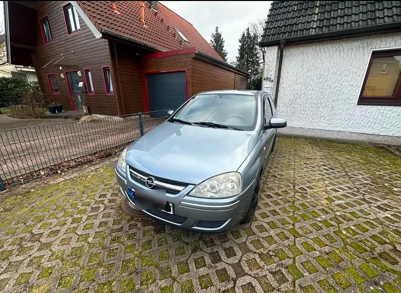 Silber Gebraucht 2005 Opel Corsa Kleinwagen | 1.800 € - Bild 1/4