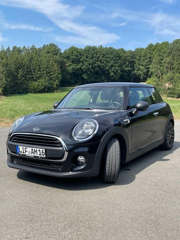 Schwarz Gebraucht 2019 Mini ONE Kleinwagen | 14.999 € (Fairer Preis) - Bild 1/4