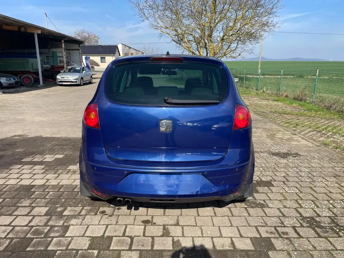 Gebraucht Seat Altea Reference 105 PS (77 kW) 2006 Blau Van / Kleinbus