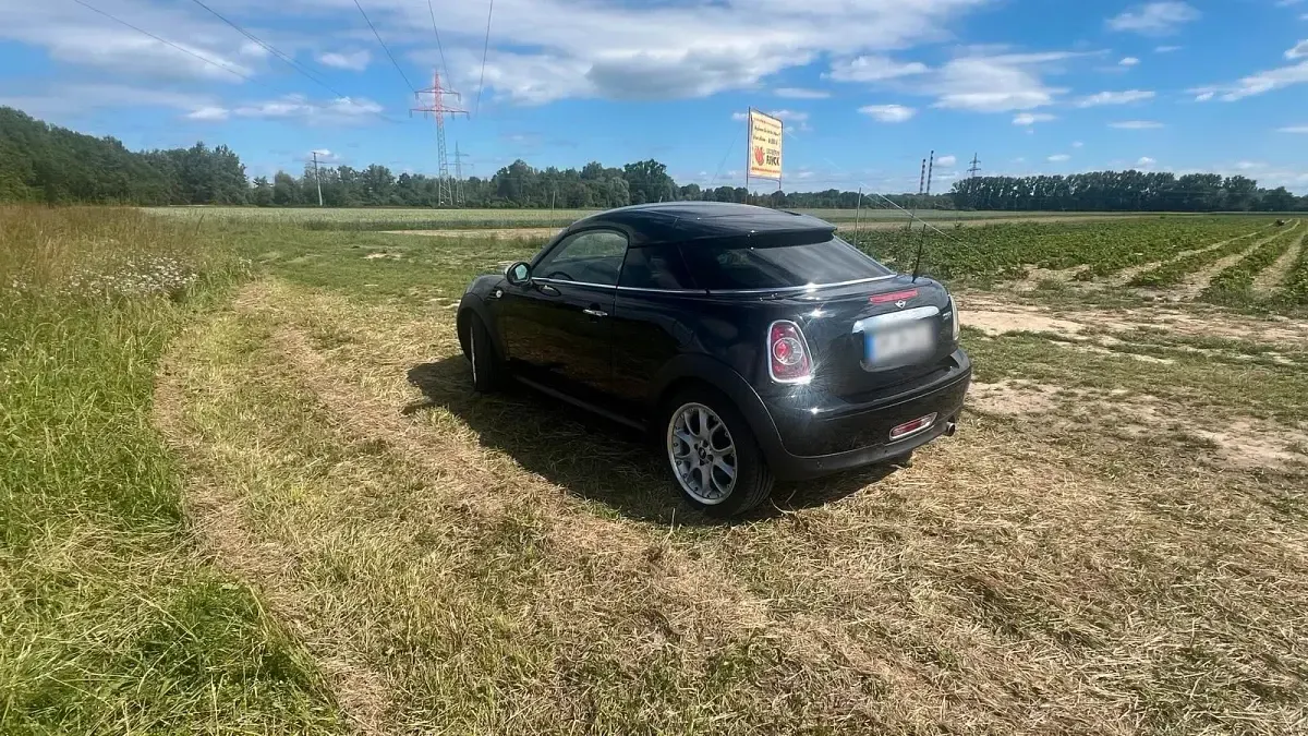 Gebraucht Mini Cooper Coupé Chili 122 PS (89 kW) 2013 Schwarz Coupé