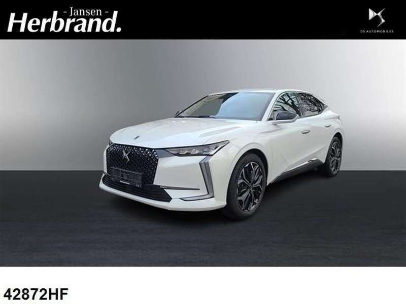 Lack weiss perlglänzend/typ au Gebraucht 2024 DS Automobiles DS4 Limousine | 30.890 € - Bild 1/4