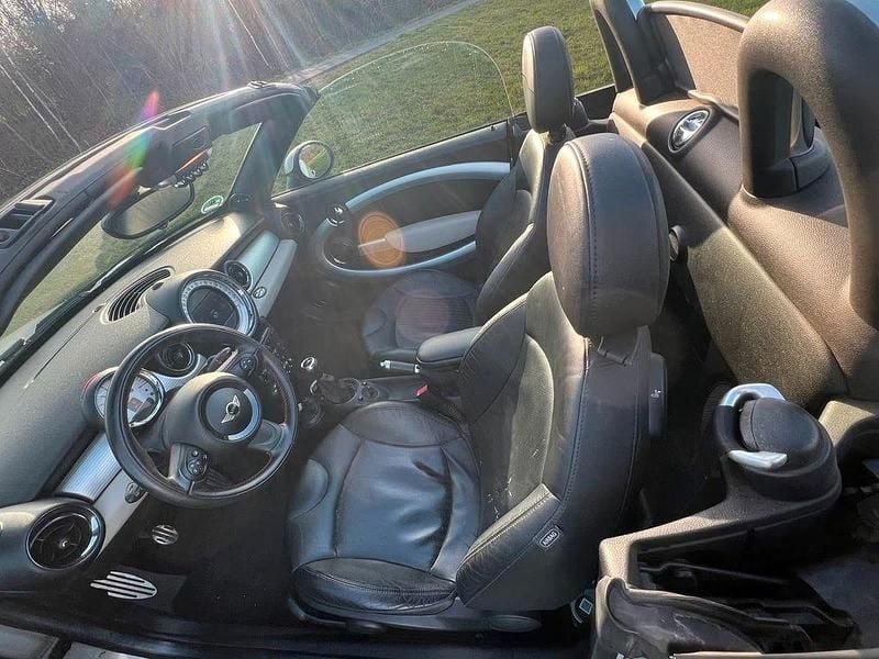 Gebraucht Mini Cooper S Roadster 184 PS (135 kW) 2012 Silber Cabrio