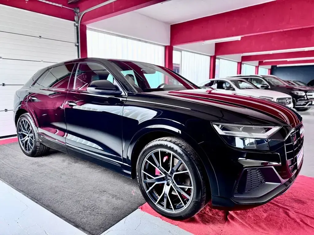 Gebraucht Audi Q8 S-Line 286 PS (210 kW) 2019 Schwarz SUV