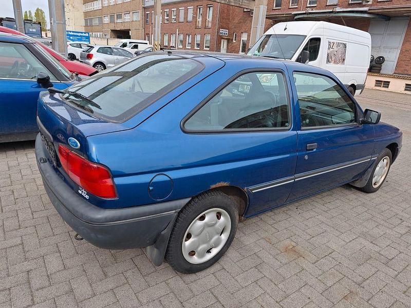 Gebraucht Ford Escort 75 PS (55 kW) 1994