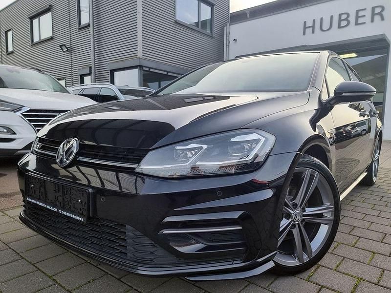 Schwarz Gebraucht 2018 VW Golf VII R-line Limousine | 15.900 € (Etwas zu teuer) - Bild 1/4
