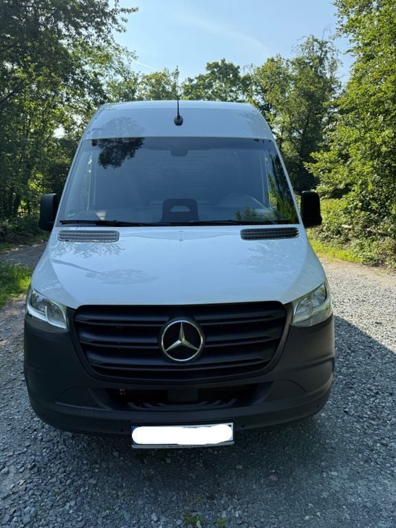 Weiß Gebraucht 2024 Mercedes Sprinter Van | 43.900 € (Fairer Preis) - Bild 1/4
