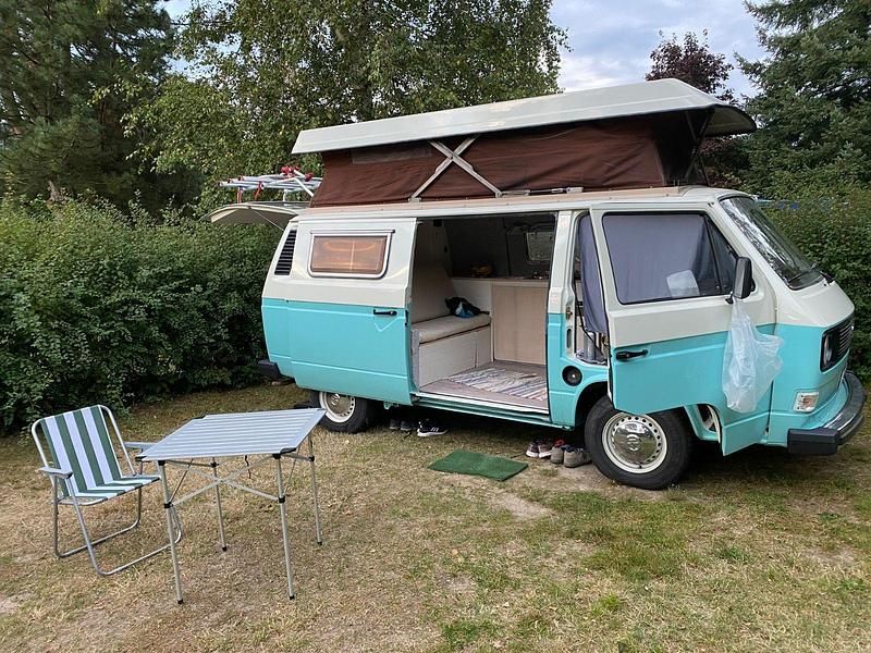 Usata VW Multivan 69 CV (50 kW) 1982 Monovolume