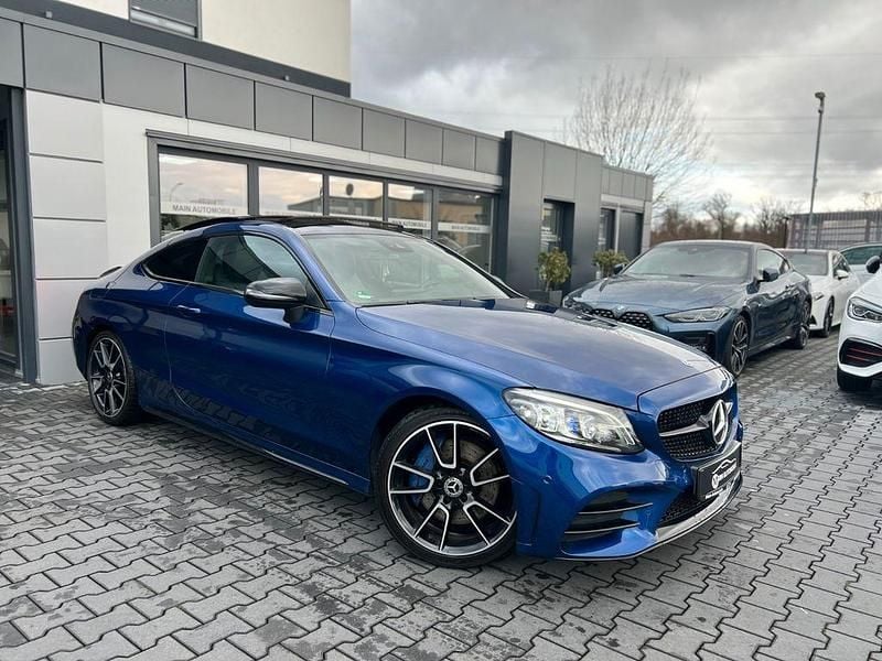 Gebraucht Mercedes C300 AMG 258 PS (189 kW) 2019 Blau Coupé