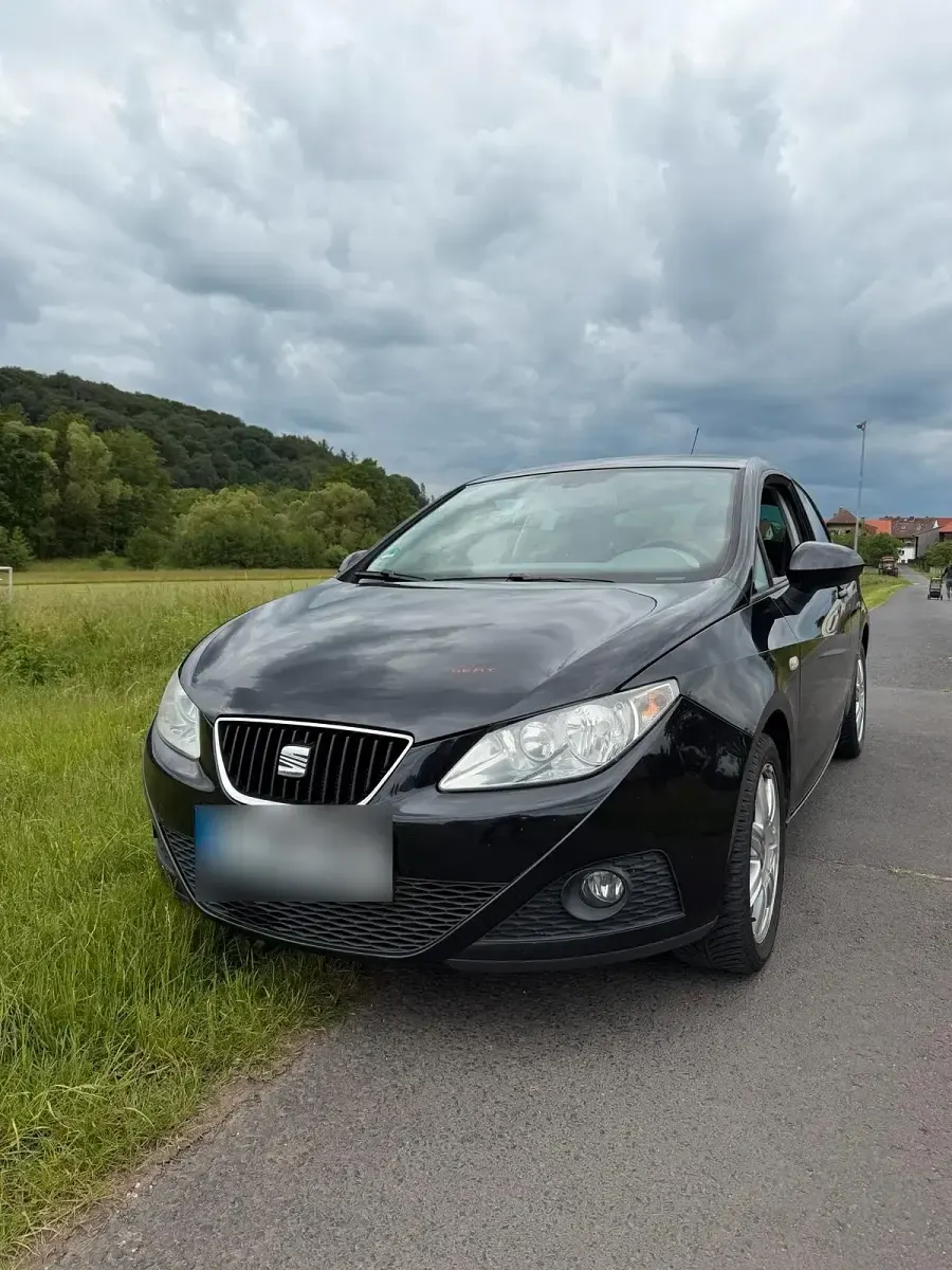 Gebraucht Seat Ibiza 85 PS (62 kW) 2011 Schwarz Kleinwagen