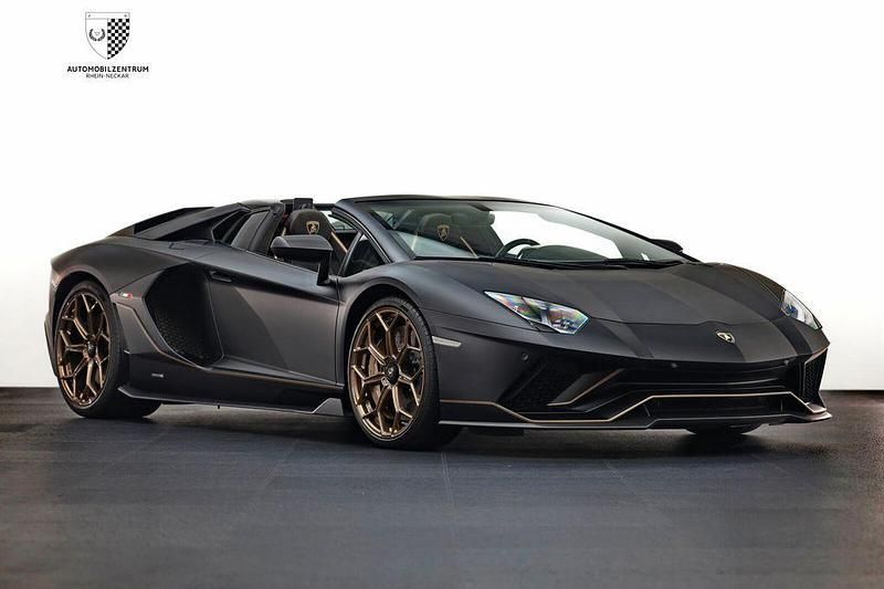 Schwarz Gebraucht 2022 Lamborghini Aventador Cabrio | 769.900 € - Bild 1/4