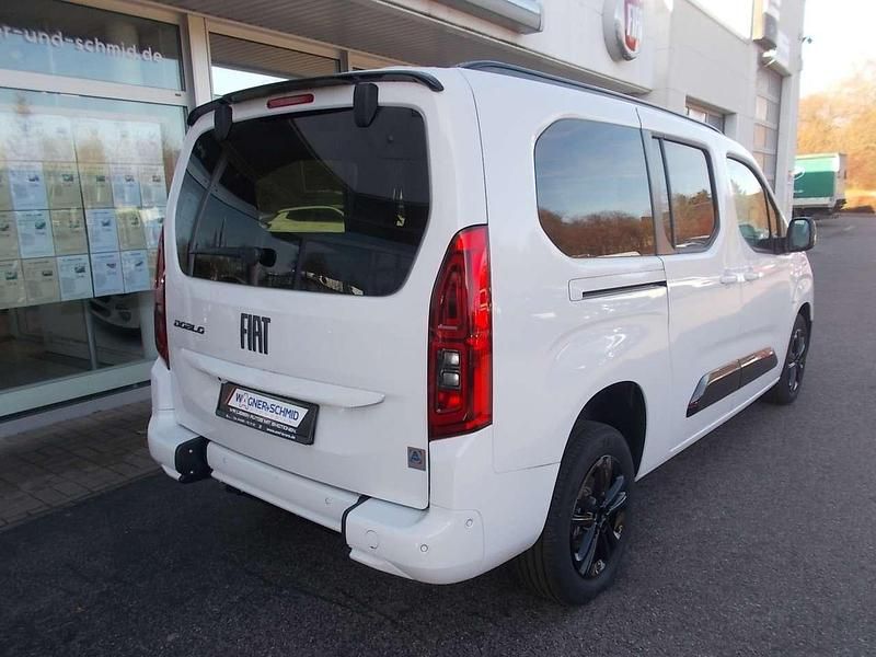Weiß Gebraucht 2024 Fiat Doblò Van / Kleinbus | 40.590 € - Bild 1/4