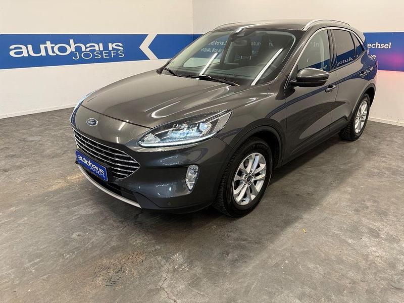 Grau Gebraucht 2021 Ford Kuga Titanium SUV | 17.500 € (Fairer Preis) - Bild 1/4