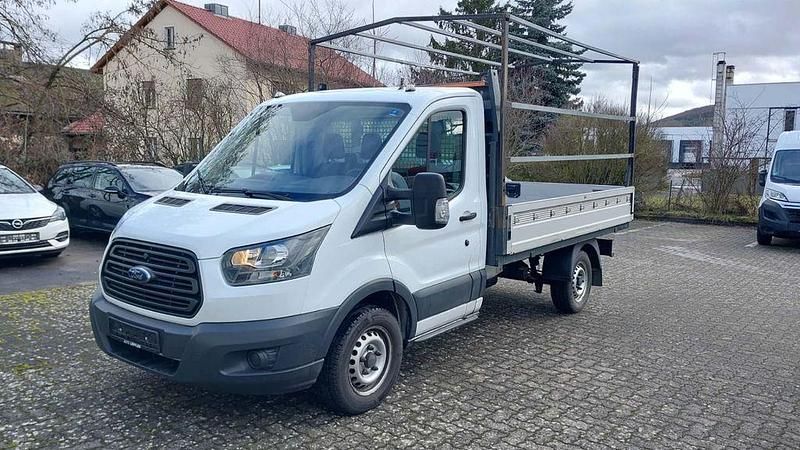 Gebraucht Ford Transit 105 PS (77 kW) 2019 Weiß Van / Kleinbus