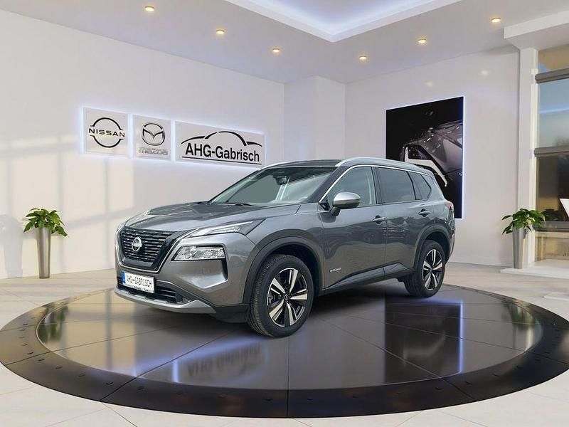 Grau Gebraucht 2024 Nissan X-Trail N-Connecta SUV | 43.790 € - Bild 1/4