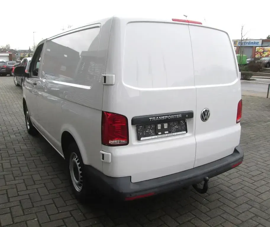 Second-hand VW Transporter 110 CP (80 kW) 2020 Alb Van
