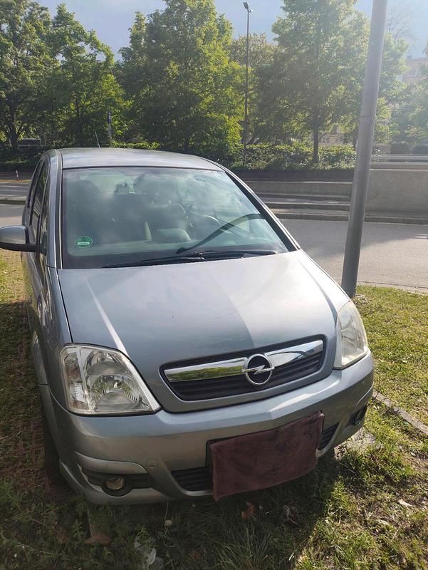 Second-hand Opel Meriva 105 CP (77 kW) 2008 Gri Monovolum