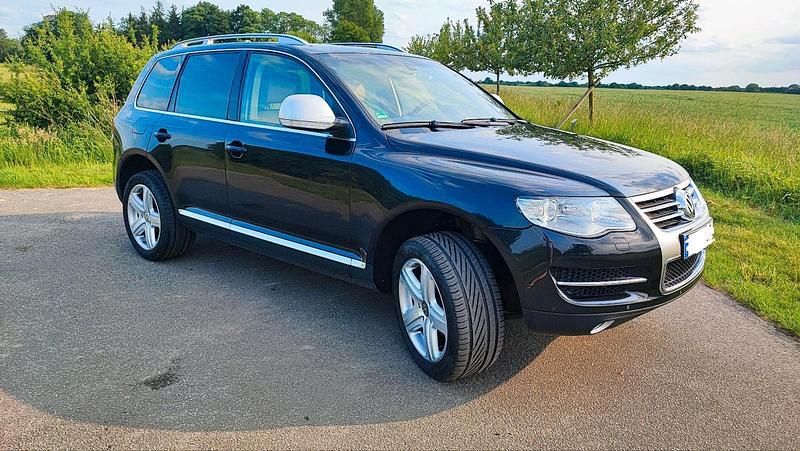 Schwarz Gebraucht 2007 VW Touareg SUV | 9.500 € - Bild 1/4