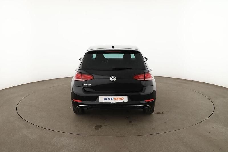 Gebraucht VW Golf VII Join 86 PS (63 kW) 2018 Schwarz Limousine