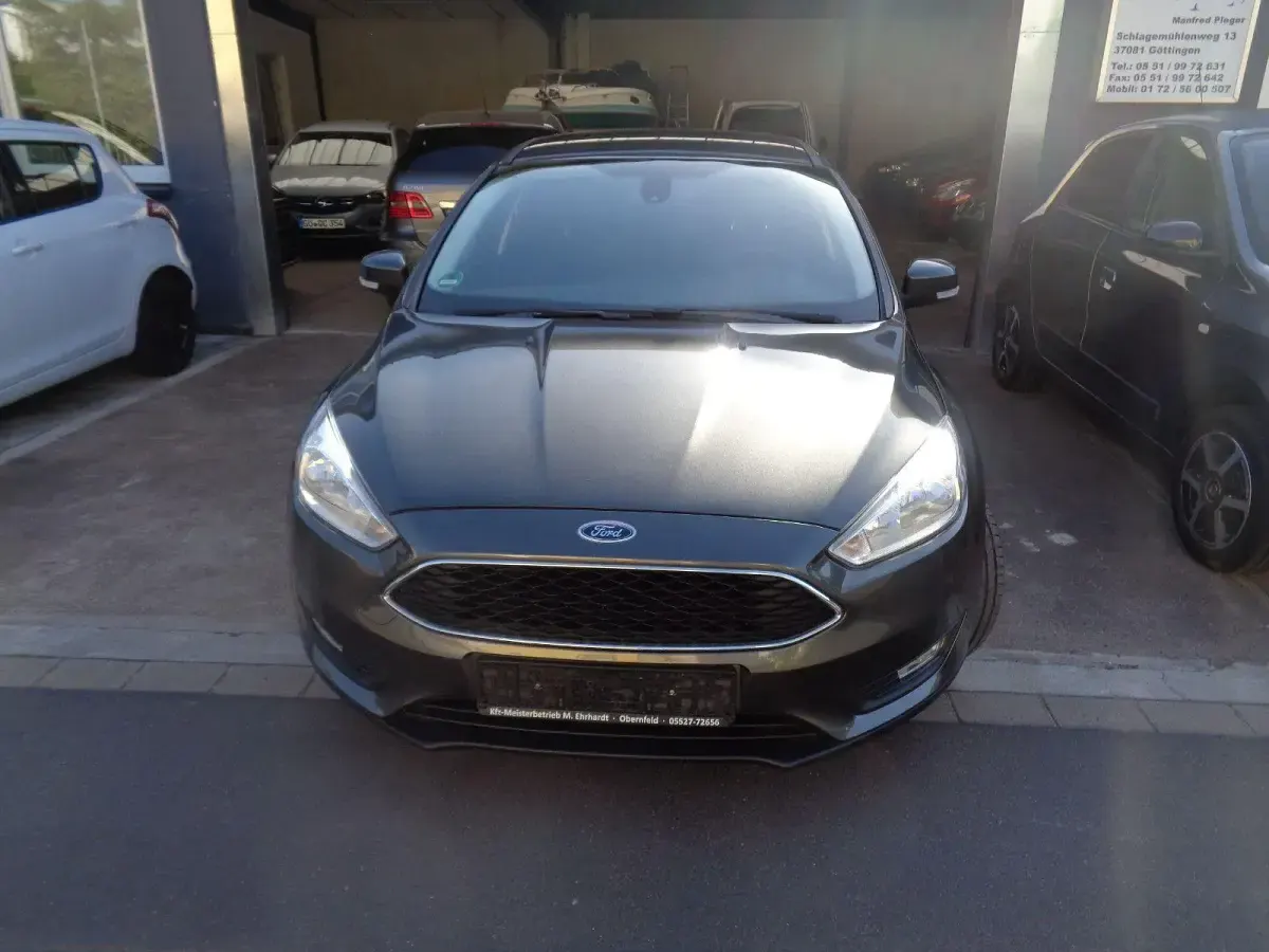Gebraucht Ford Focus Business Edition 125 PS (91 kW) 2016 Kombi