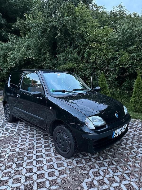 Schwarz Gebraucht 2008 Fiat Seicento Kleinwagen | 400 € (Superpreis) - Bild 1/4