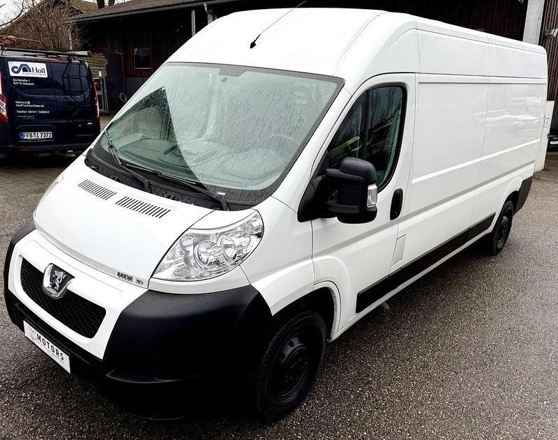 Weiß Gebraucht 2008 Peugeot Boxer Van | 5.990 € (Etwas zu teuer) - Bild 1/4