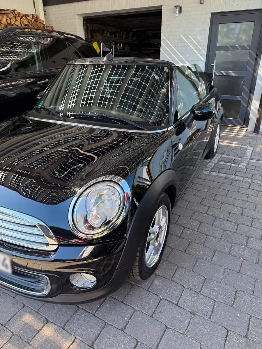 Gebraucht Mini One Cabriolet 98 PS (72 kW) 2012 Schwarz Cabrio