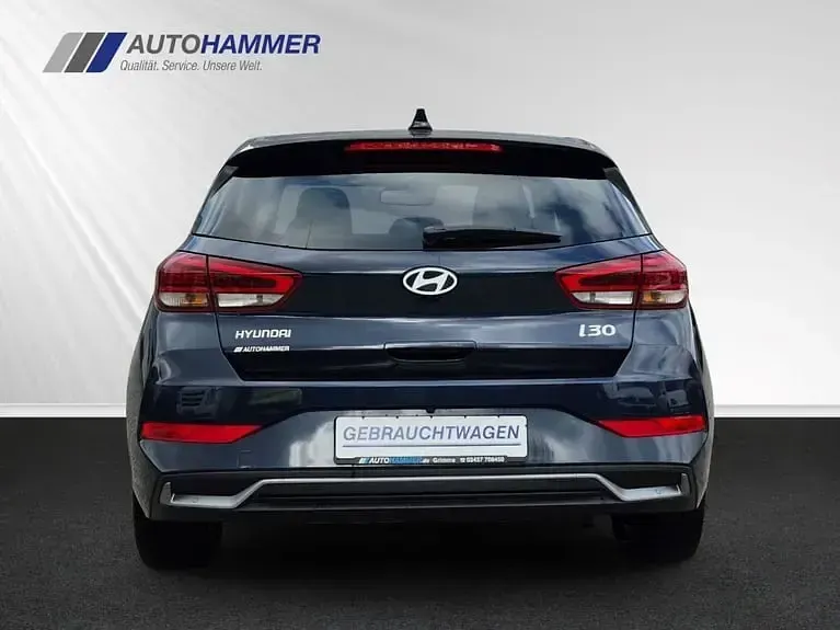 Gebraucht Hyundai i30 Advantage 101 PS (74 kW) 2024 Blau Limousine