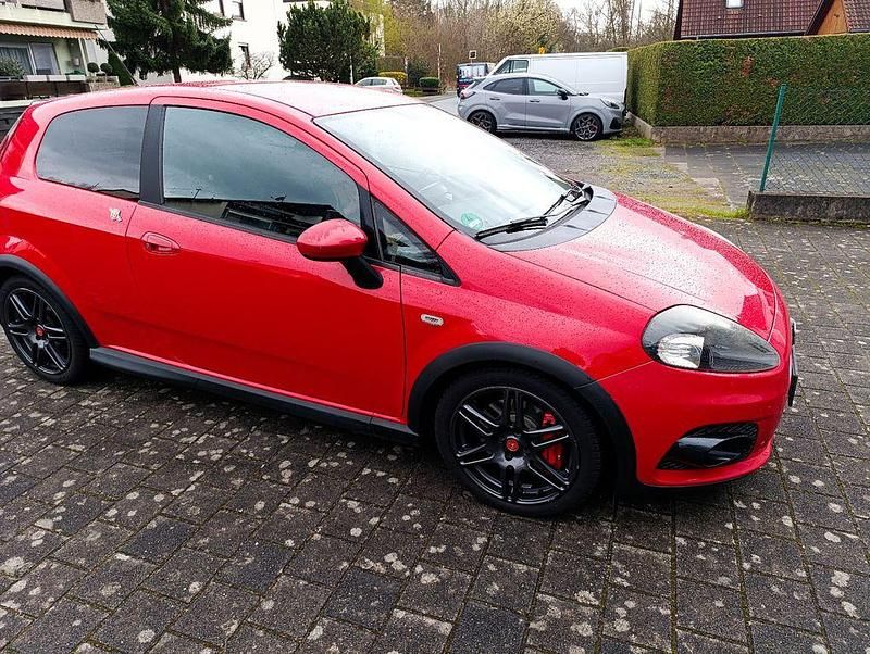 Gebraucht Abarth Grande Punto 155 PS (114 kW) 2009 Rot Kleinwagen