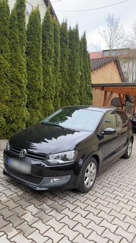 Gebraucht VW Polo 90 PS (66 kW) 2010 Schwarz Kleinwagen
