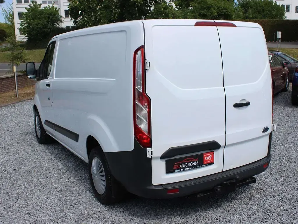 Usata Ford Transit Custom 101 CV (74 kW) 2016 Bianco Monovolume