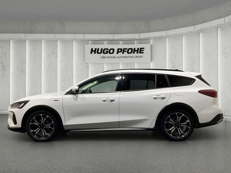 Usata Ford Focus Active 155 CV (114 kW) 2022 Bianco Station wagon