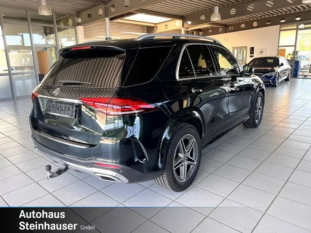Gebraucht Mercedes GLE400 AMG line 330 PS (242 kW) 2022 Lack smaragdgrün SUV