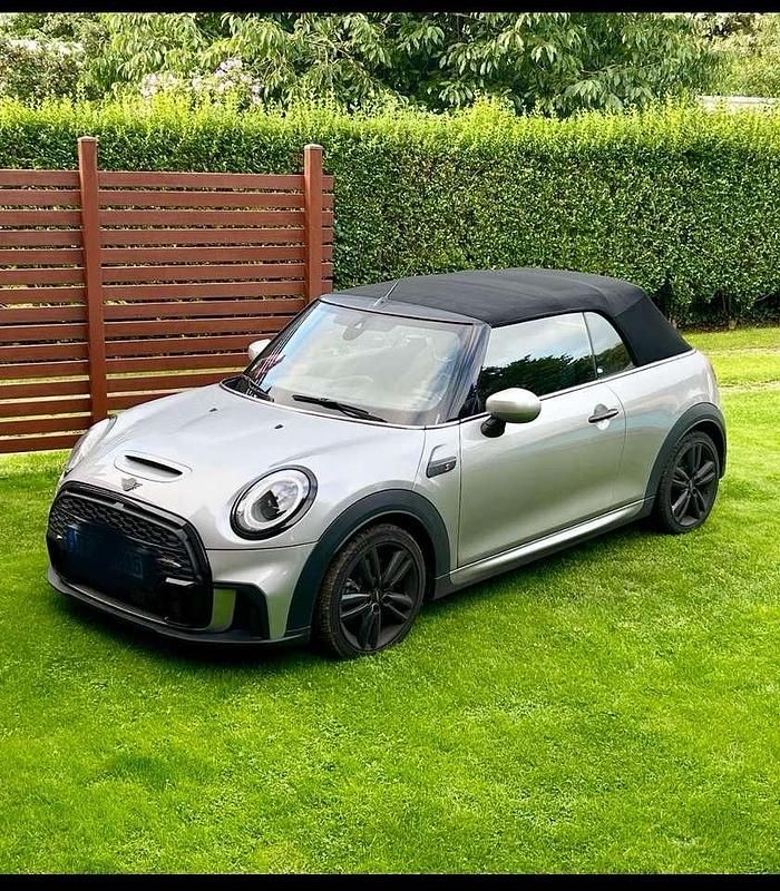 Silber Gebraucht 2023 Mini John Cooper Works Cabriolet Cabrio | 33.888 € (Fairer Preis) - Bild 1/4