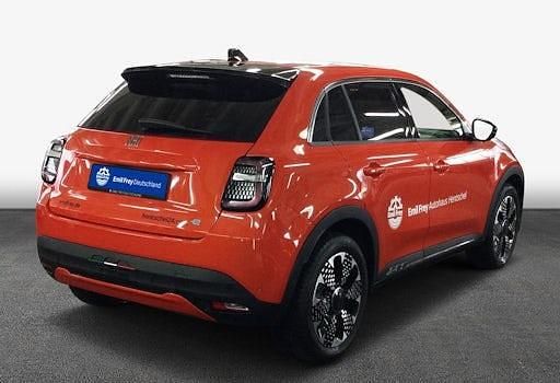 Gebraucht Fiat 600E La Prima 114 kW (156 PS) 2024 Orange SUV