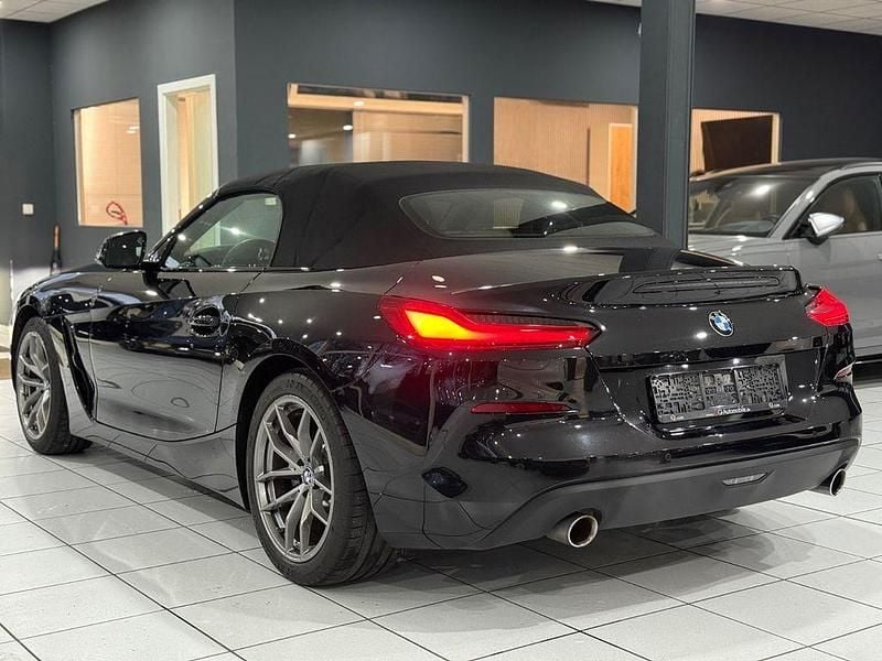 Gebraucht BMW Z4 Performance 197 PS (144 kW) 2019 Schwarz Cabrio