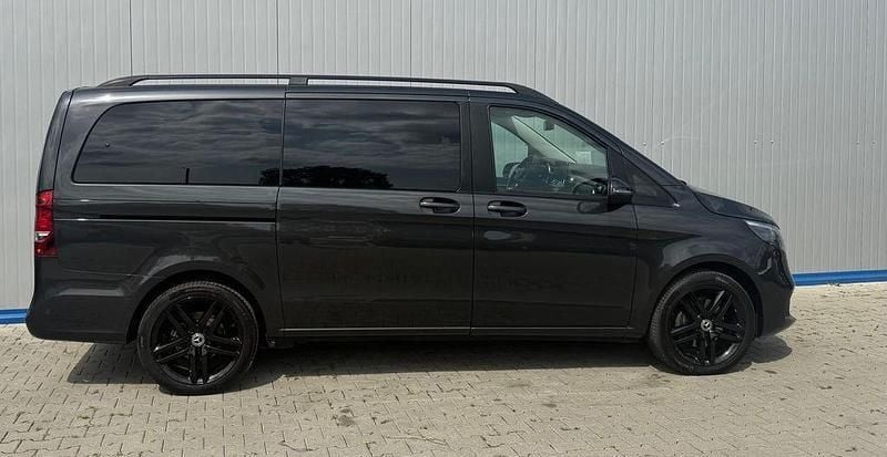 Gebraucht Mercedes V300 239 PS (175 kW) 2020 Graphitgrau metallic dunkel Van / Kleinbus
