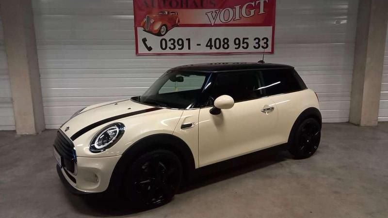 Pepper (old english) white Gebraucht 2018 Mini Cooper Coupé Coupé | 18.700 € - Bild 1/4