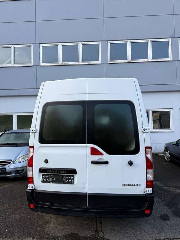 Weiß Gebraucht 2016 Renault Master Van | 7.500 € - Bild 1/4