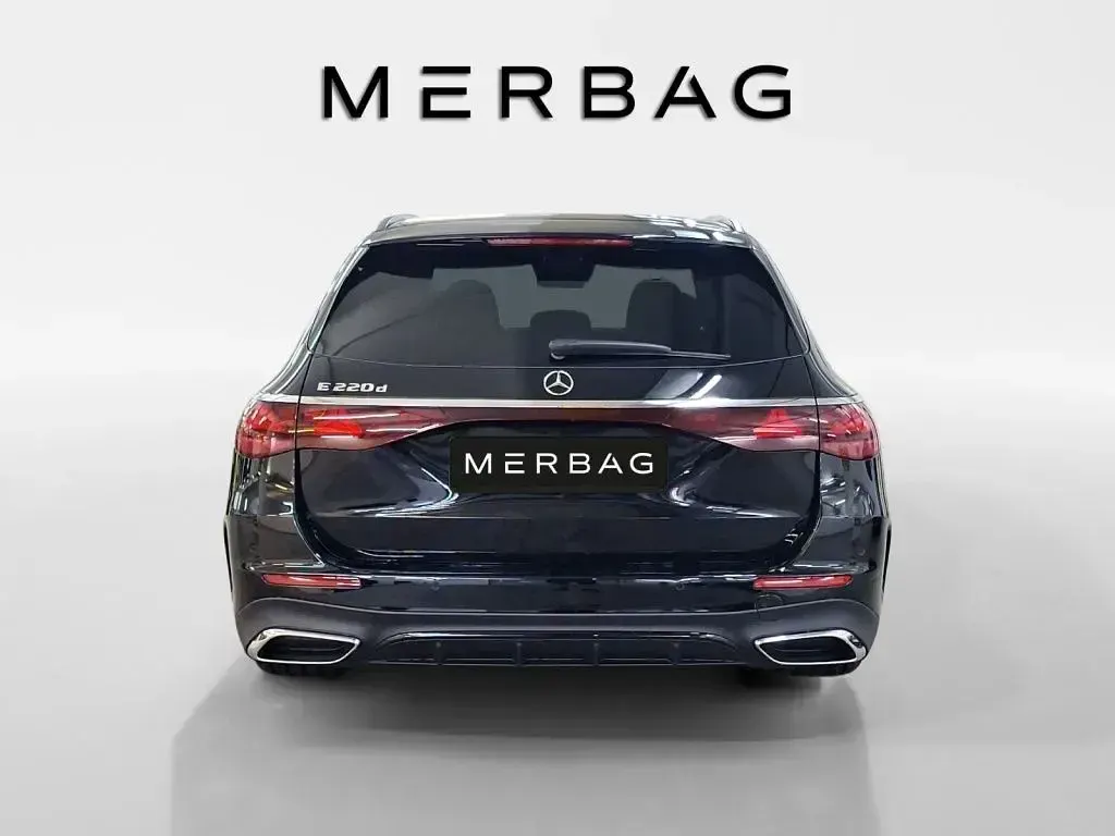 Gebraucht Mercedes E220 Advanced Plus 197 PS (144 kW) 2026 Schwarz Limousine