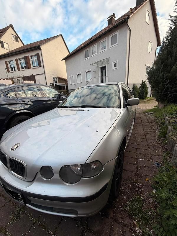 Gebraucht BMW 316 2001 Grau Coupé