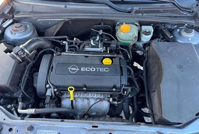 Gebraucht Opel Signum Business 150 PS (110 kW) 2007 Kleinwagen