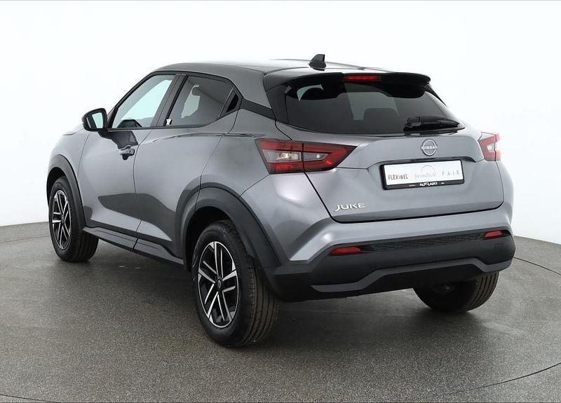 Neu Nissan Juke N-Connecta 114 PS (83 kW) 2026 Grau SUV
