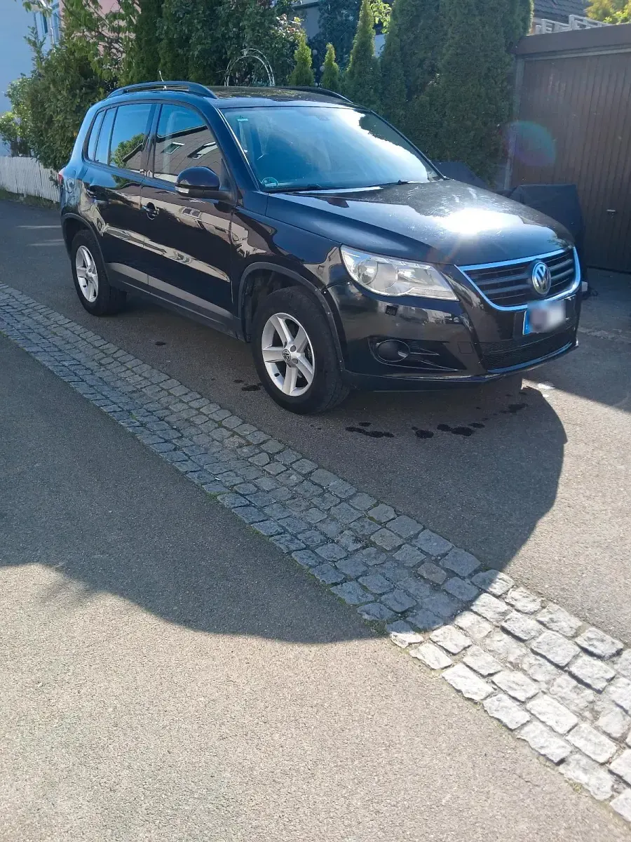 Używany VW Tiguan 150 KM (110 kW) 2007 Czarny SUV