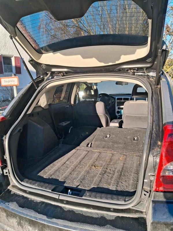 Gebraucht Dodge Caliber 150 PS (110 kW) 2010 Kleinwagen